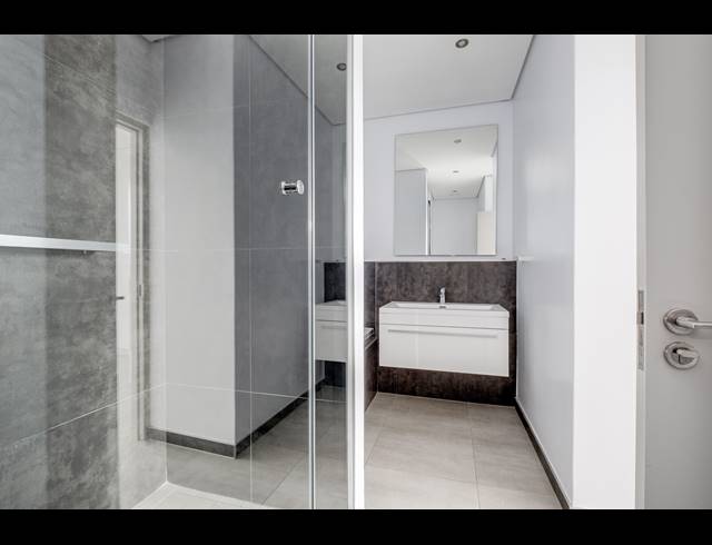 2 BEDROOM APARTMENT RENTED IN BEDFORDVIEW